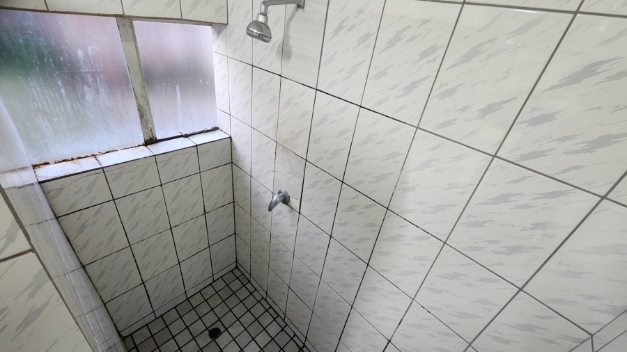 2 Bedroom Property for Sale in Fleurdal Free State